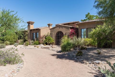 Grounds and Exterior View 5