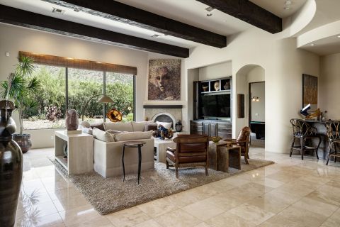Interior View 7