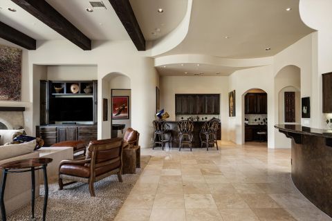 Interior View 9